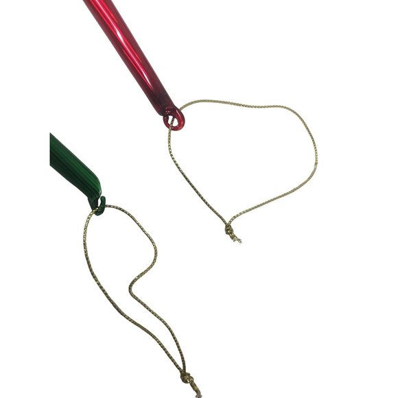 Pair of Blown Art Glass Christmas Ornaments - Long Teardrop  Shape Red and Green - Picture 2 of 4